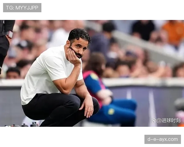 图赫尔防守体系再进化,战术革新筑牢球队防线 图赫尔防守体系再进化,战术革新筑牢球队防线