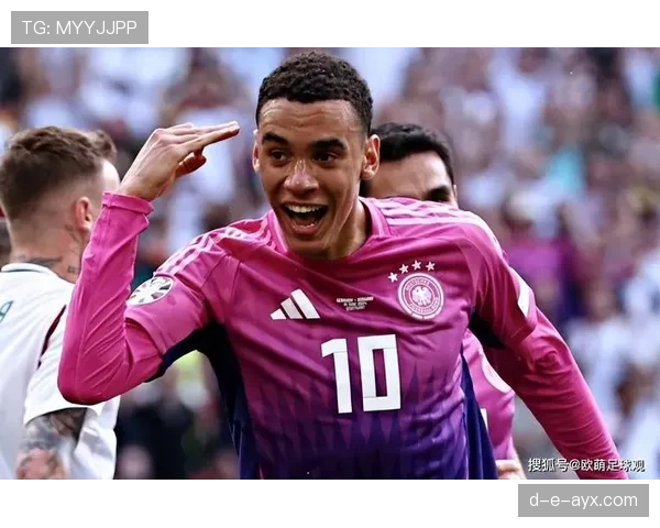 穆西亚拉：以激情与责任铸就未来足球，状态备受期待